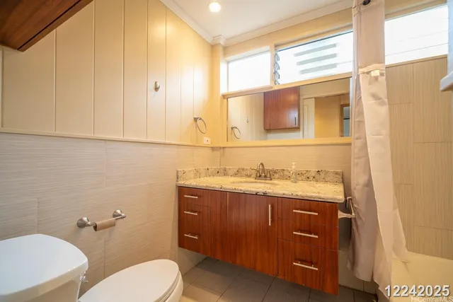 $4,700 | 44 Mamalahoa Place, Honolulu, HI 96817