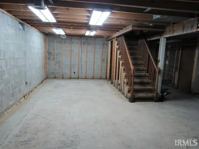 $129,900 | 405 Washington Avenue, Mount Vernon, IN 47620