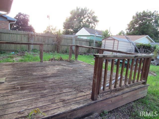 405 Washington Avenue Mount Vernon, IN 47620 - Photo 30 of 36