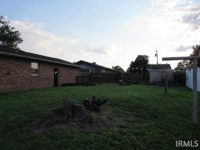 405 Washington Avenue Mount Vernon, IN 47620 - Photo 31 of 36