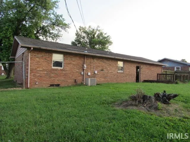 $129,900 | 405 Washington Avenue, Mount Vernon, IN 47620