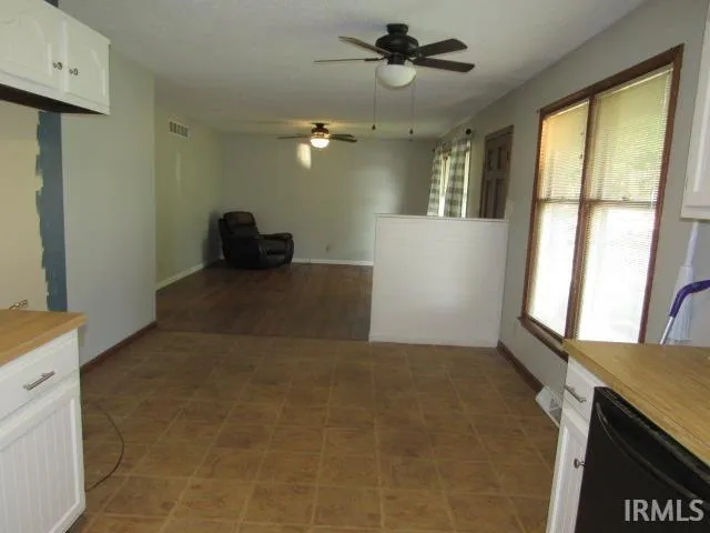 $129,900 | 405 Washington Avenue, Mount Vernon, IN 47620