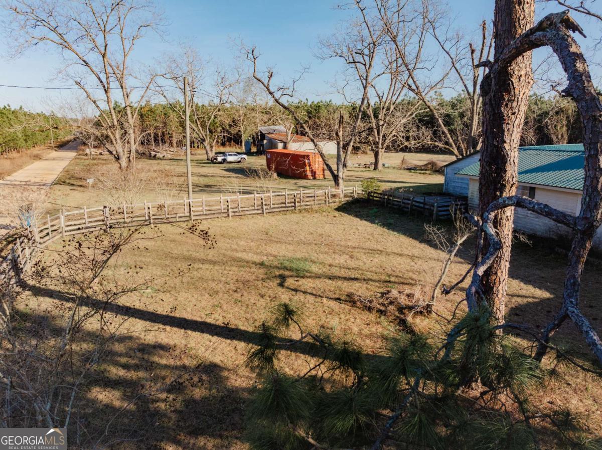 858 Hoke Ogden Road Odum, GA 31555 - Photo 7 of 23