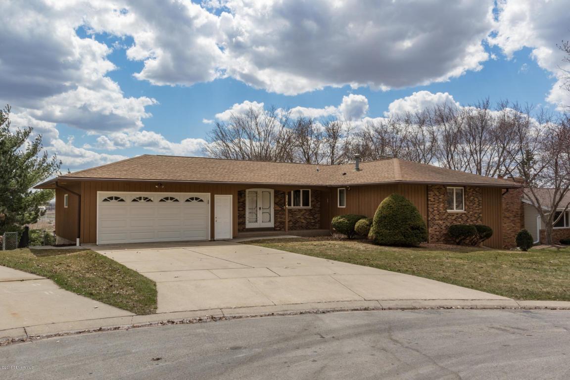 2714 57th Street Northwest Rochester, MN 55901 - Photo 1 of 1
