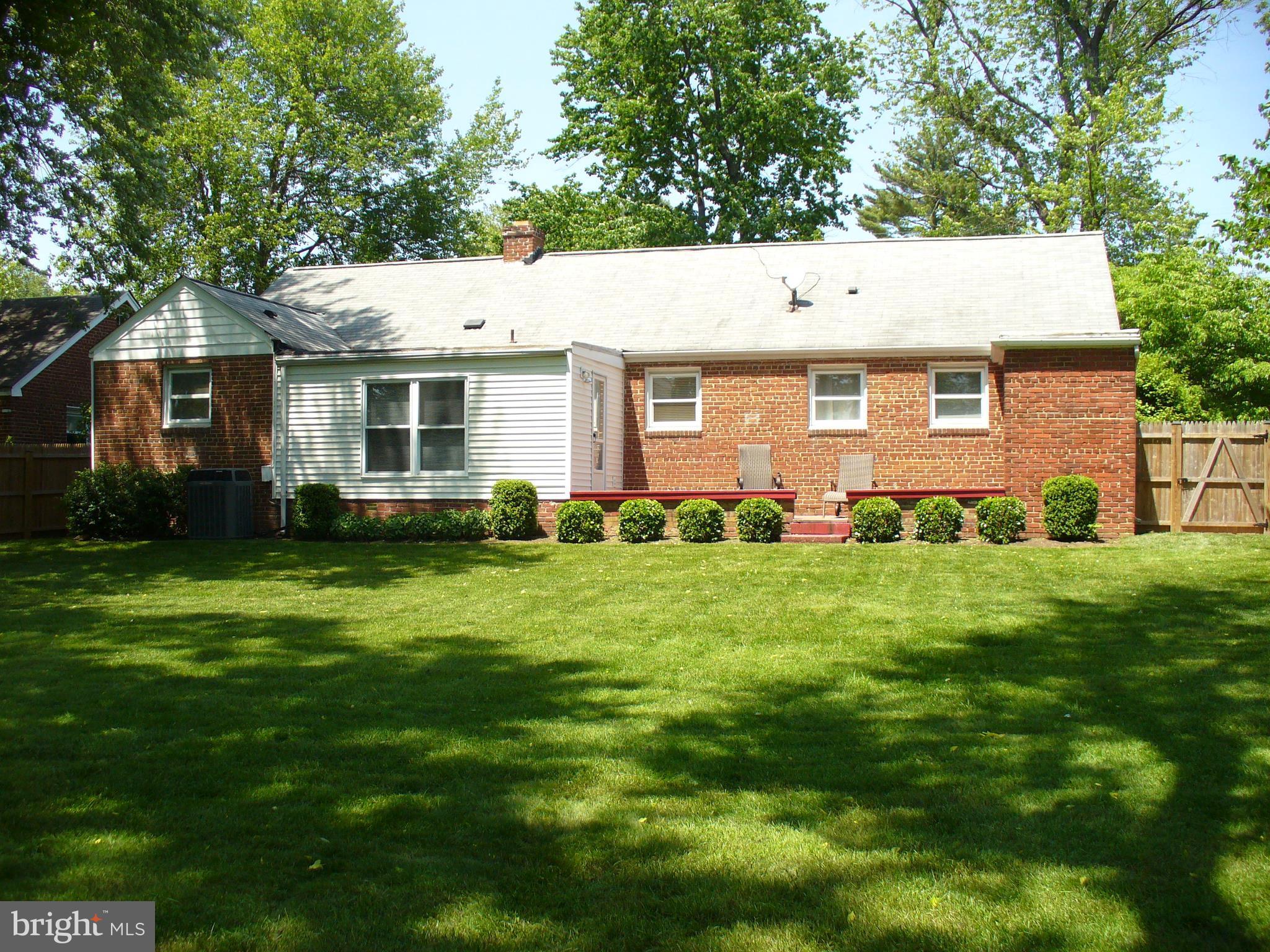 1806 Arcola Avenue Silver Spring, MD 20902 - Photo 5 of 30 Exterior (Rear)