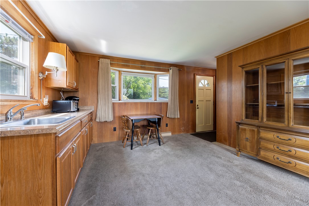 145 East Shore Road Narragansett, RI 02882 - Photo 18 of 42