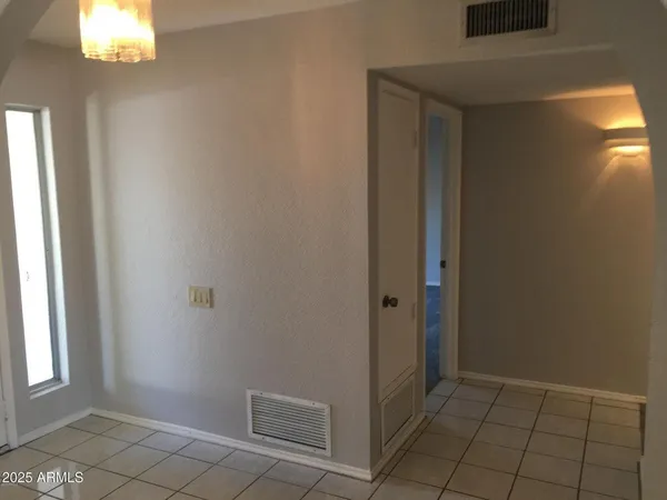 $3,350 | 5623 East Aster Drive, Scottsdale, AZ 85254