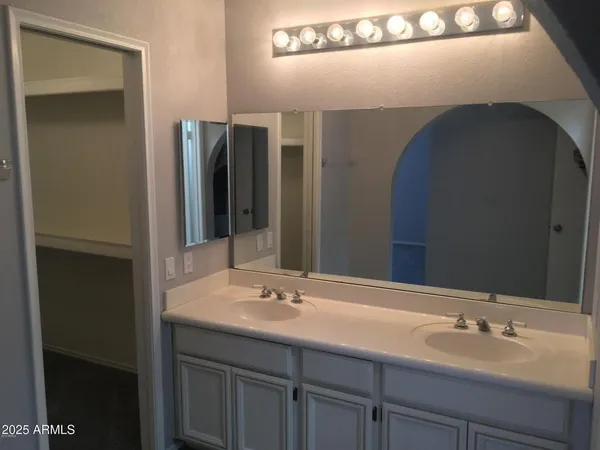 $3,350 | 5623 East Aster Drive, Scottsdale, AZ 85254