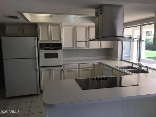 $3,350 | 5623 East Aster Drive, Scottsdale, AZ 85254