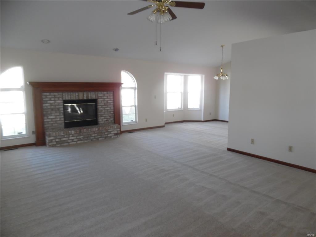 7 Ramsgate Collinsville, IL 62234 - Photo 5 of 41 Gallery Image 5