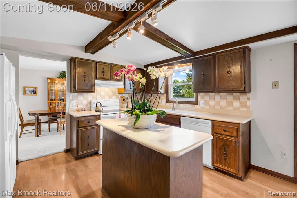 217 Stonetree Circle Rochester Hills, MI 48309 - Photo 15 of 44