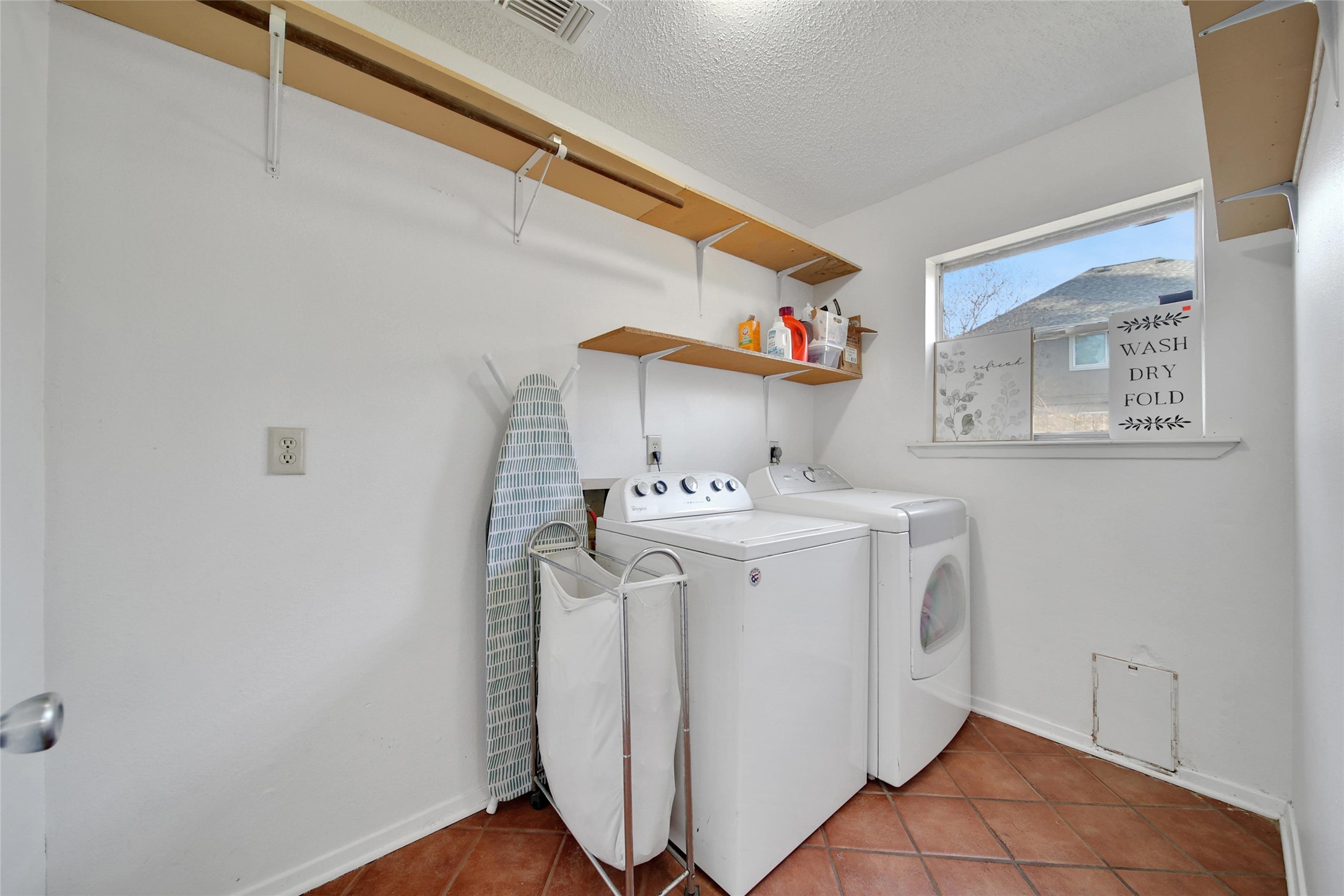4206 Pineville Lane Spring, TX 77388 - Photo 21 of 35 a utility room with dryer and washer