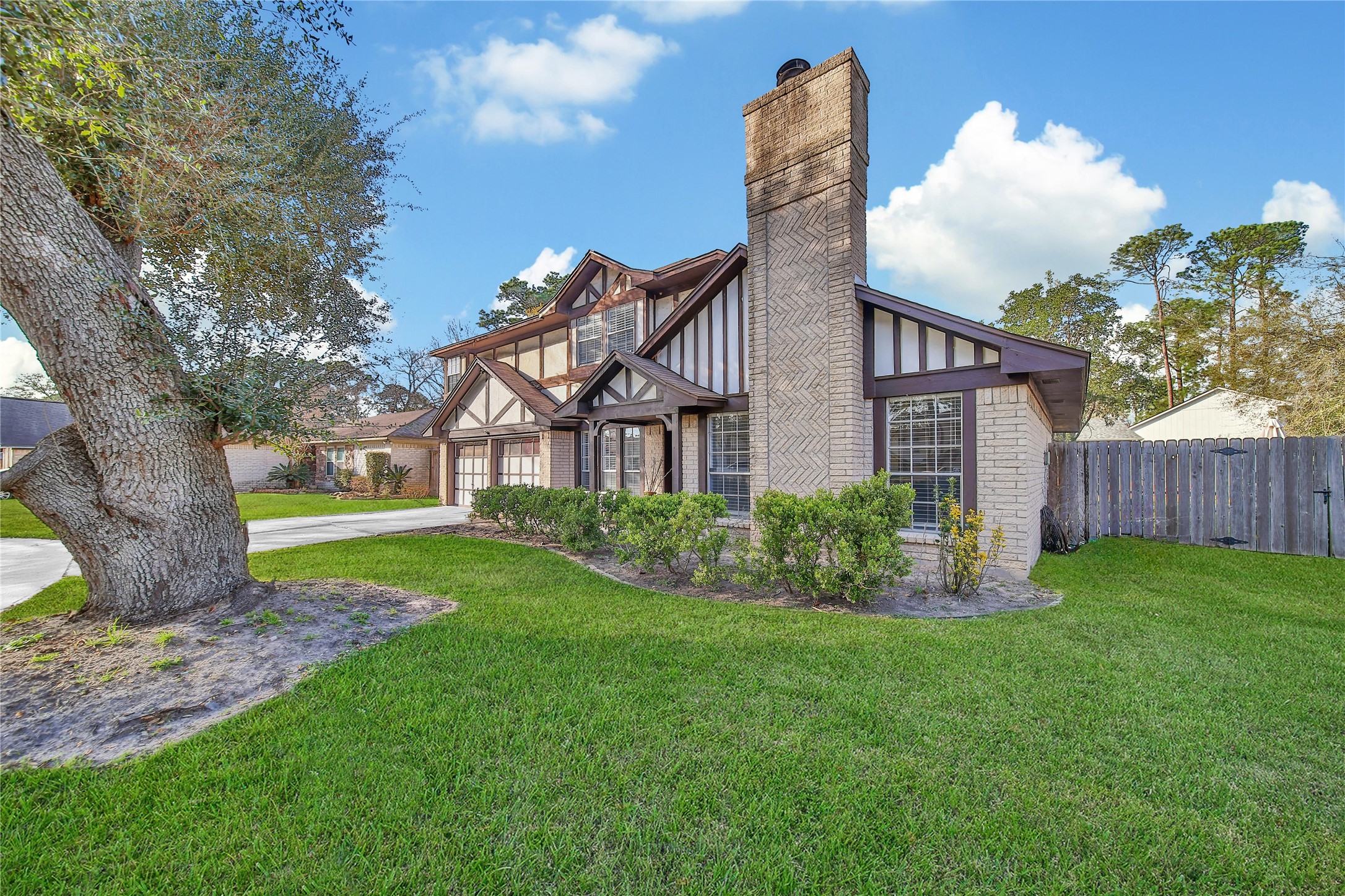 4206 Pineville Lane Spring, TX 77388 - Photo 3 of 35 a front view of a house with garden