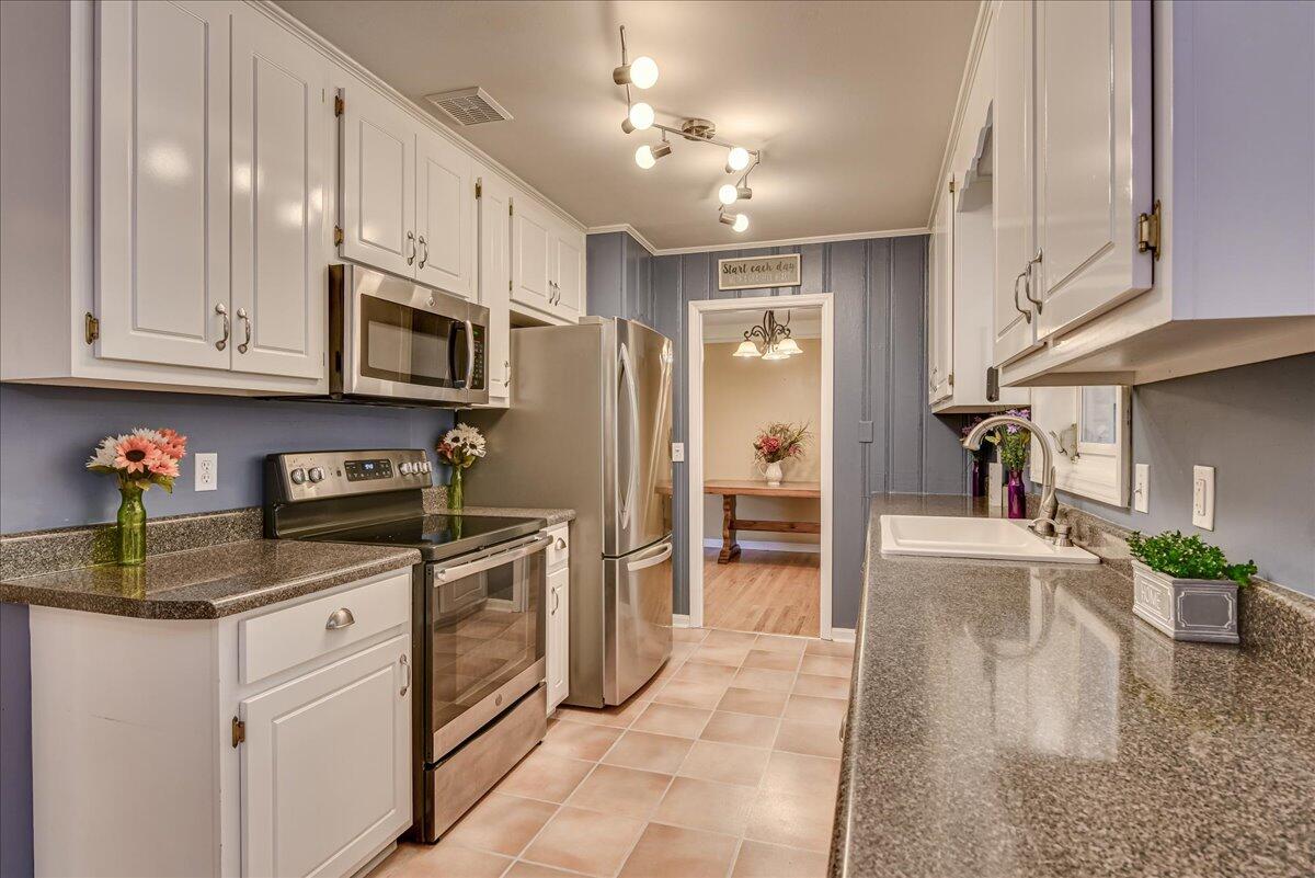 2017 Robin Road North Augusta, SC 29841 - Photo 14 of 41 14-114