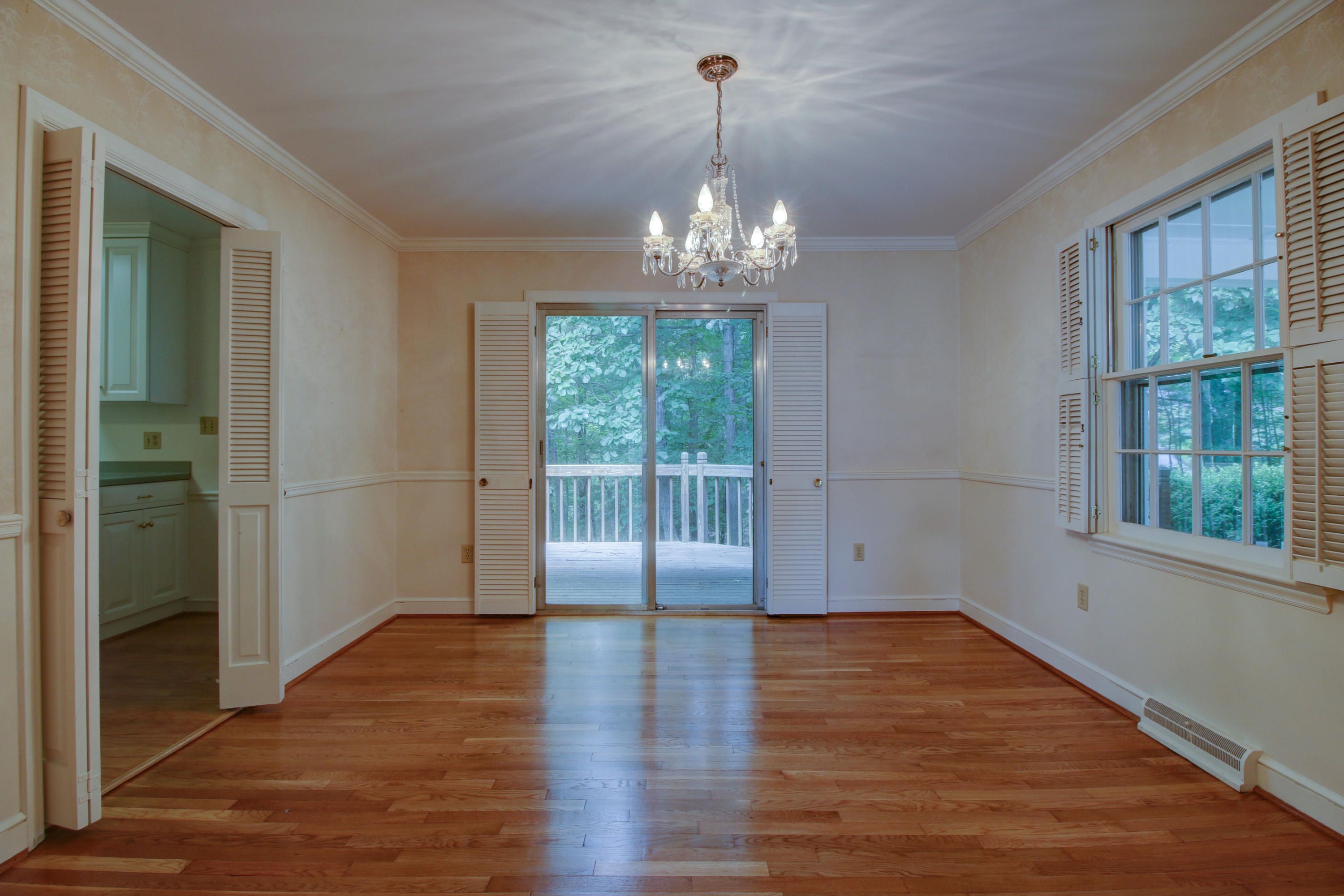 5060 Falcon Ridge Road Roanoke, VA 24018 - Photo 7 of 32 _MG_6007_8_9