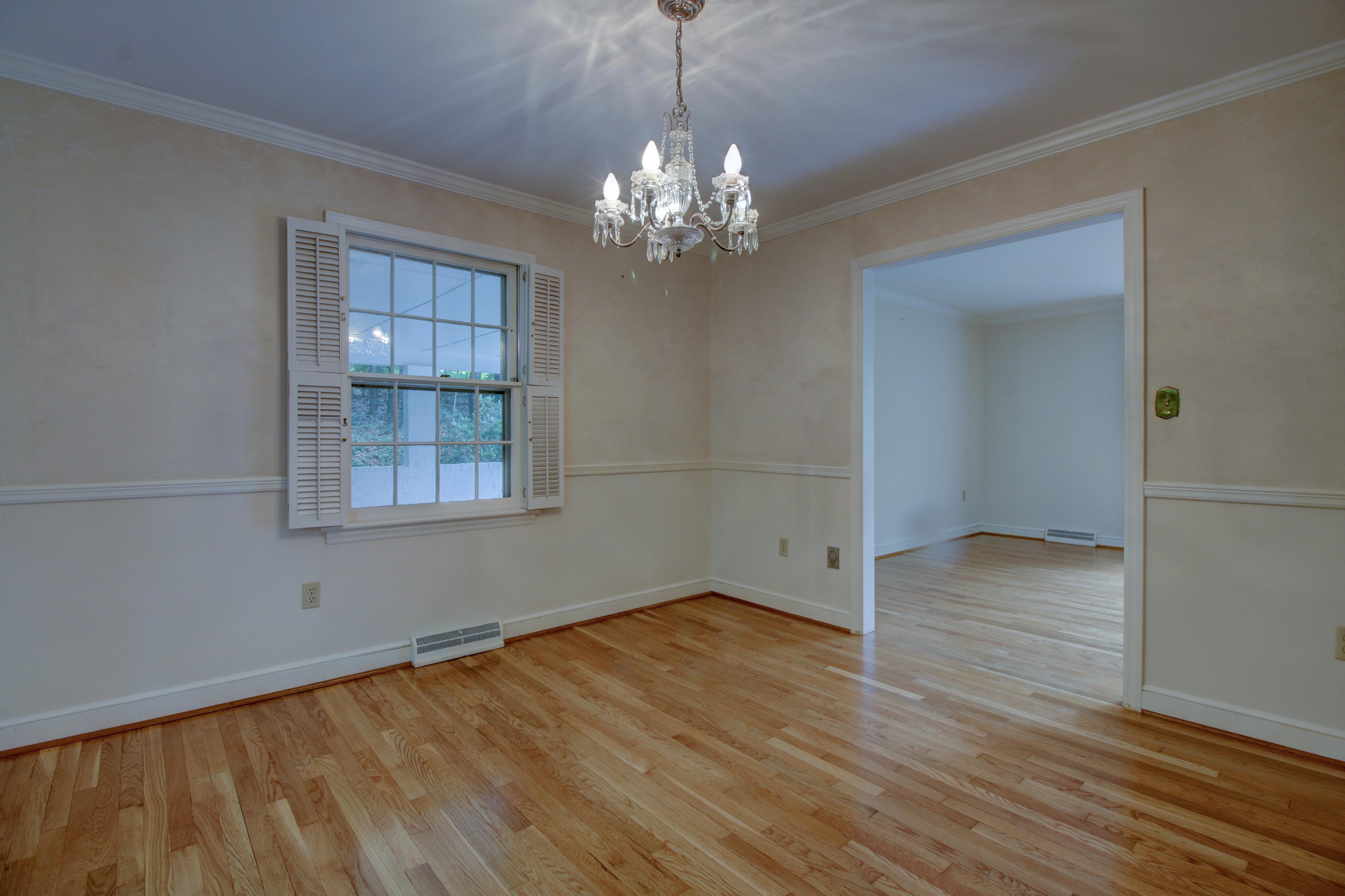 5060 Falcon Ridge Road Roanoke, VA 24018 - Photo 8 of 32 _MG_6013_4_5