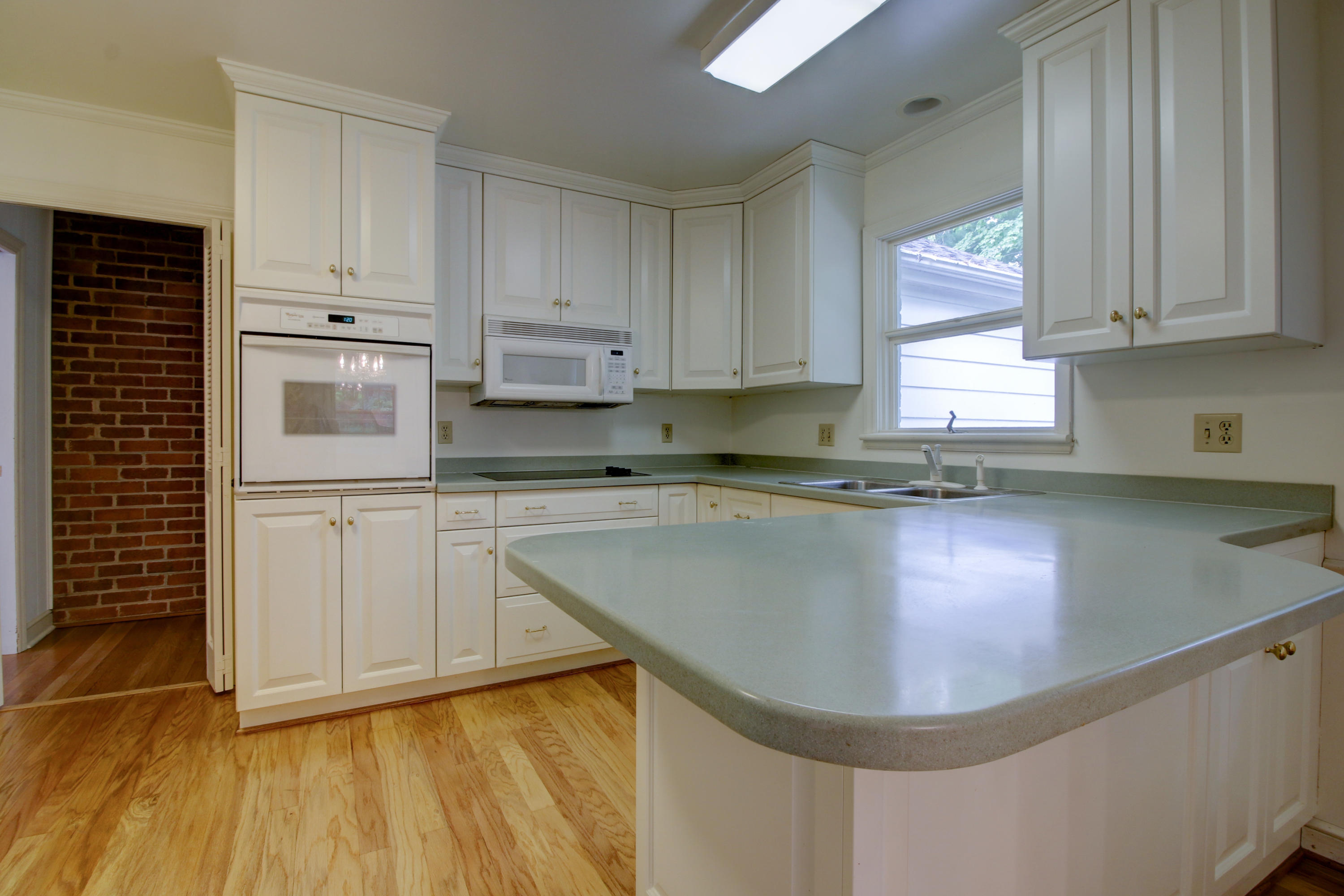 5060 Falcon Ridge Road Roanoke, VA 24018 - Photo 10 of 32 _MG_6019_20_21