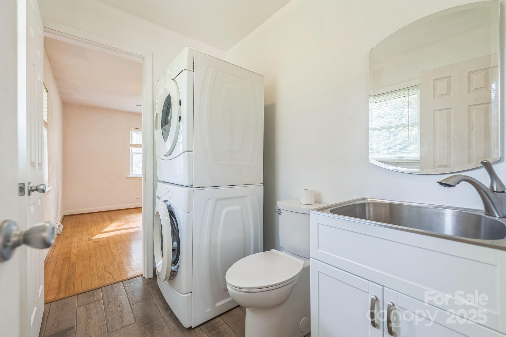 606 Spring Street Walnut Cove, NC 27052 - Photo 15 of 28 Gallery Image 15