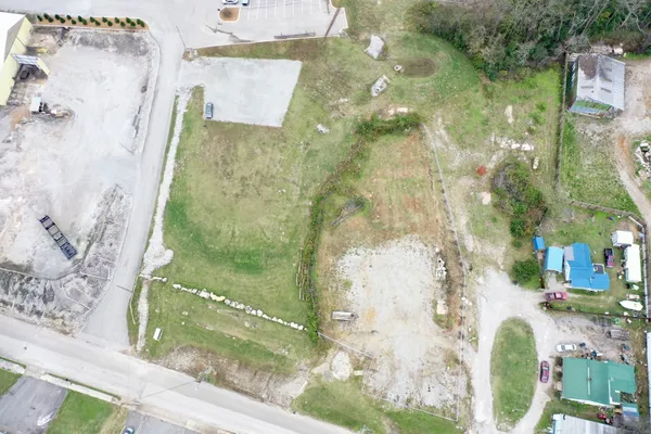 $1,200 | 200 Cemetery Street, Columbia, TN 38401