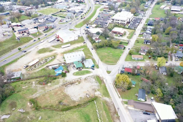 $1,200 | 200 Cemetery Street, Columbia, TN 38401