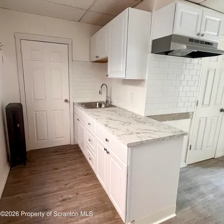 $1,200 | 416 West Lackawanna Avenue, Unit 3, Olyphant, PA 18447