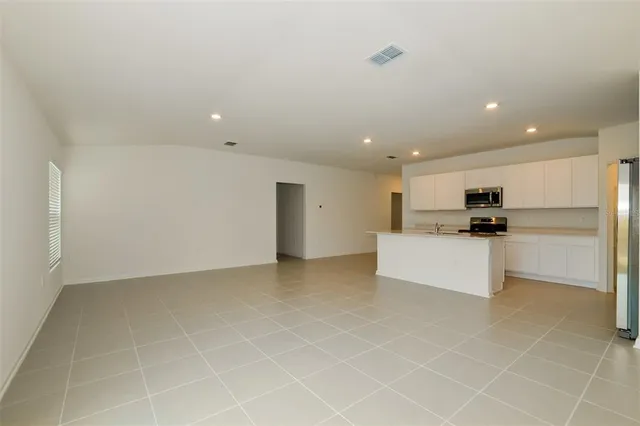 $2,130 | 3464 Chinotto Drive, Lake Alfred, FL 33850