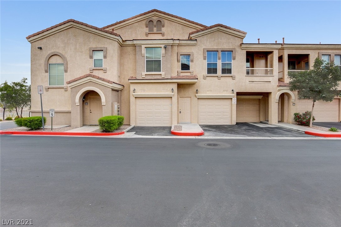 10550 West Alexander Road, Unit 2086 Las Vegas, NV 89129 - Photo 1 of 50