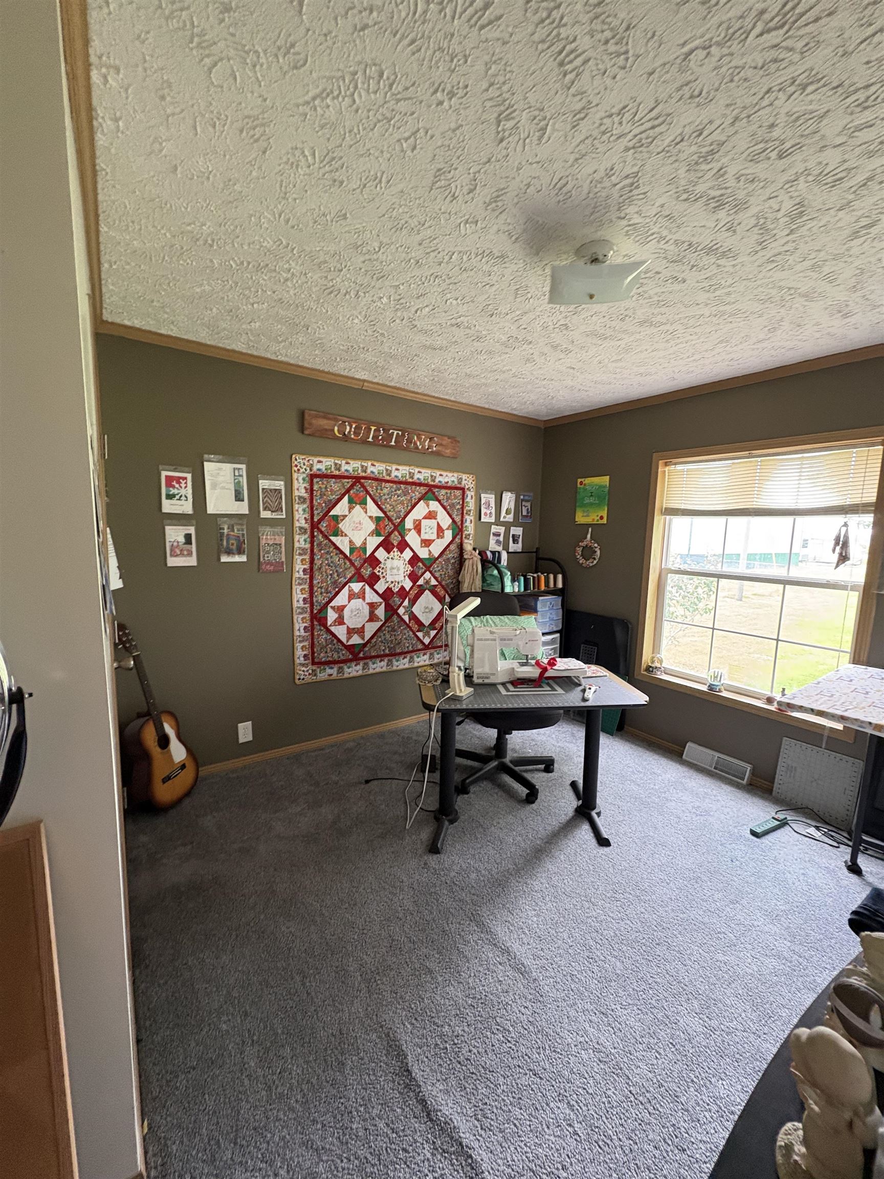 9233 West Gary Road Chesaning, MI 48616 - Photo 15 of 22 50178202-7e8c5e81-0812-4a31-a133-4f6f776c4b48.JPG