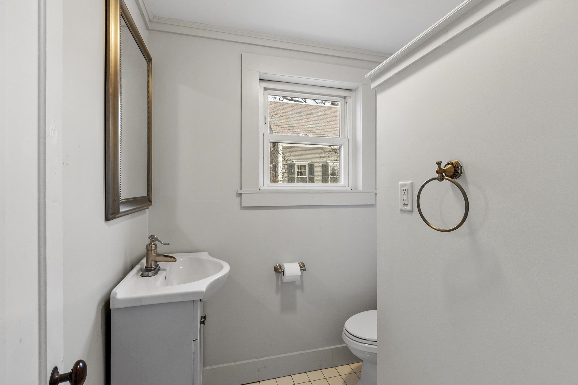 66 Beech Street Keene, NH 03431 - Photo 28 of 56