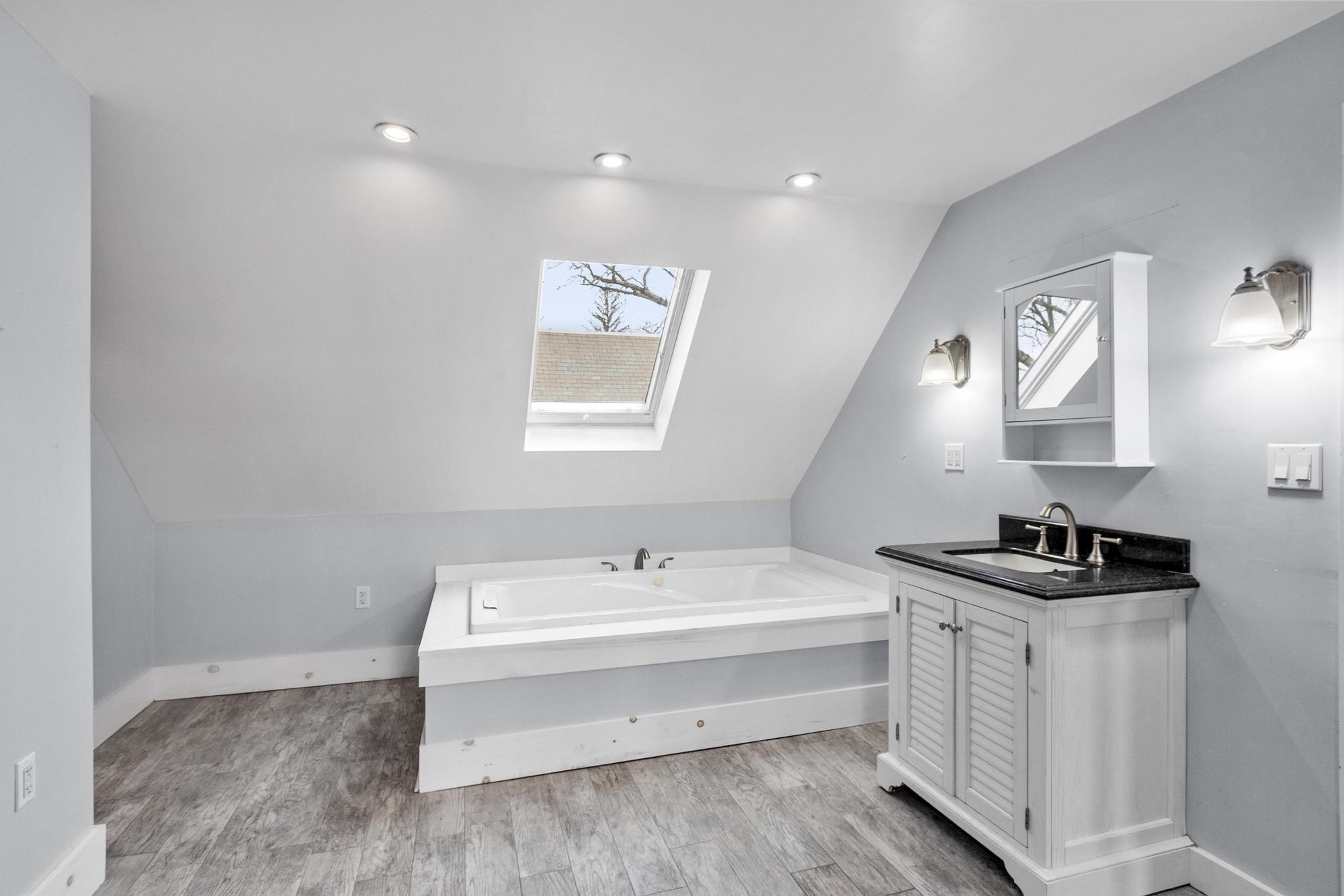 66 Beech Street Keene, NH 03431 - Photo 49 of 56