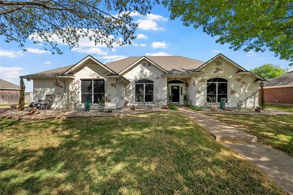 $549,999 | 605 Gibraltar Lane, Lorena, TX 76655