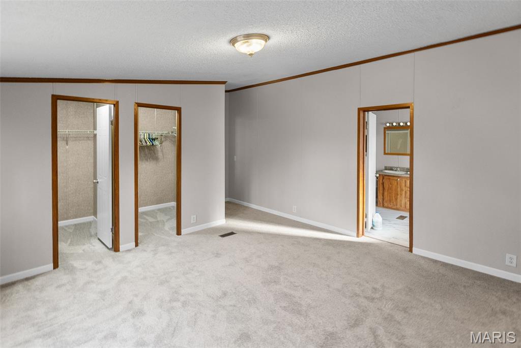 9345 Schaller Road Lenzburg, IL 62255 - Photo 11 of 30