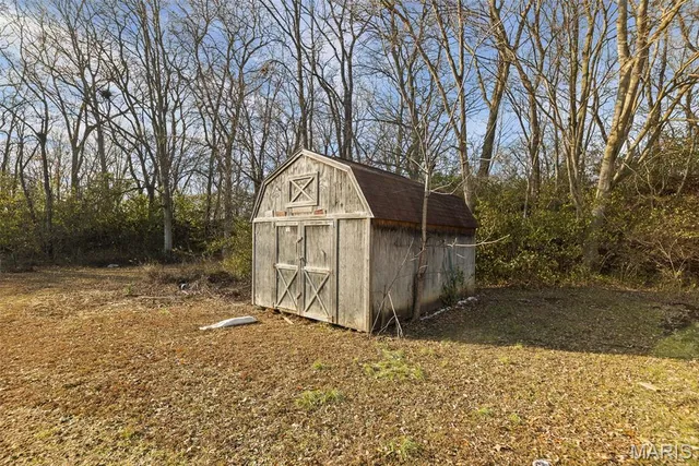 $400,000 | 9345 Schaller Road, Lenzburg, IL 62255