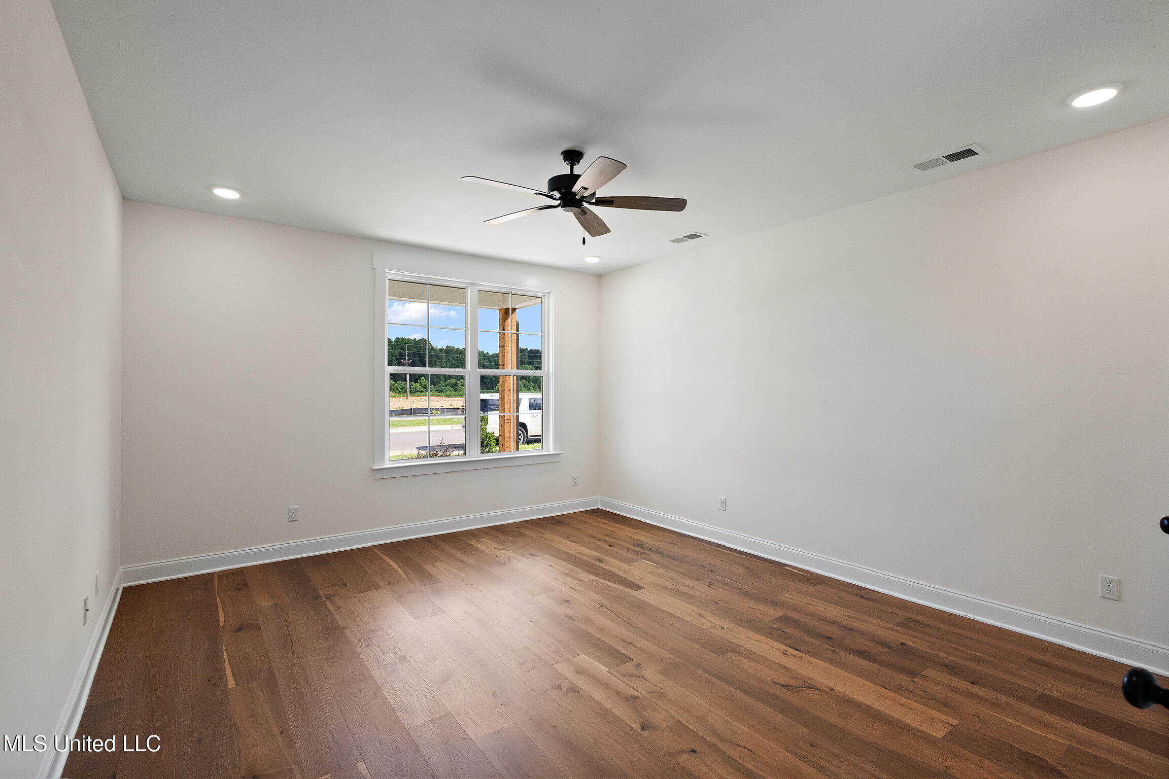 622 Bolivar Drive Nesbit, MS 38651 - Photo 15 of 31 Apple