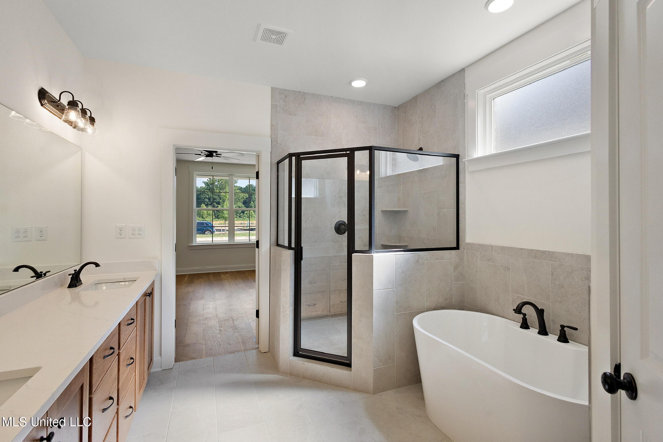 622 Bolivar Drive Nesbit, MS 38651 - Photo 17 of 31 Apple