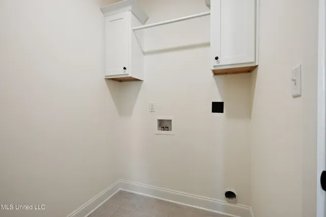 $384,900 | 622 Bolivar Drive, Nesbit, MS 38651