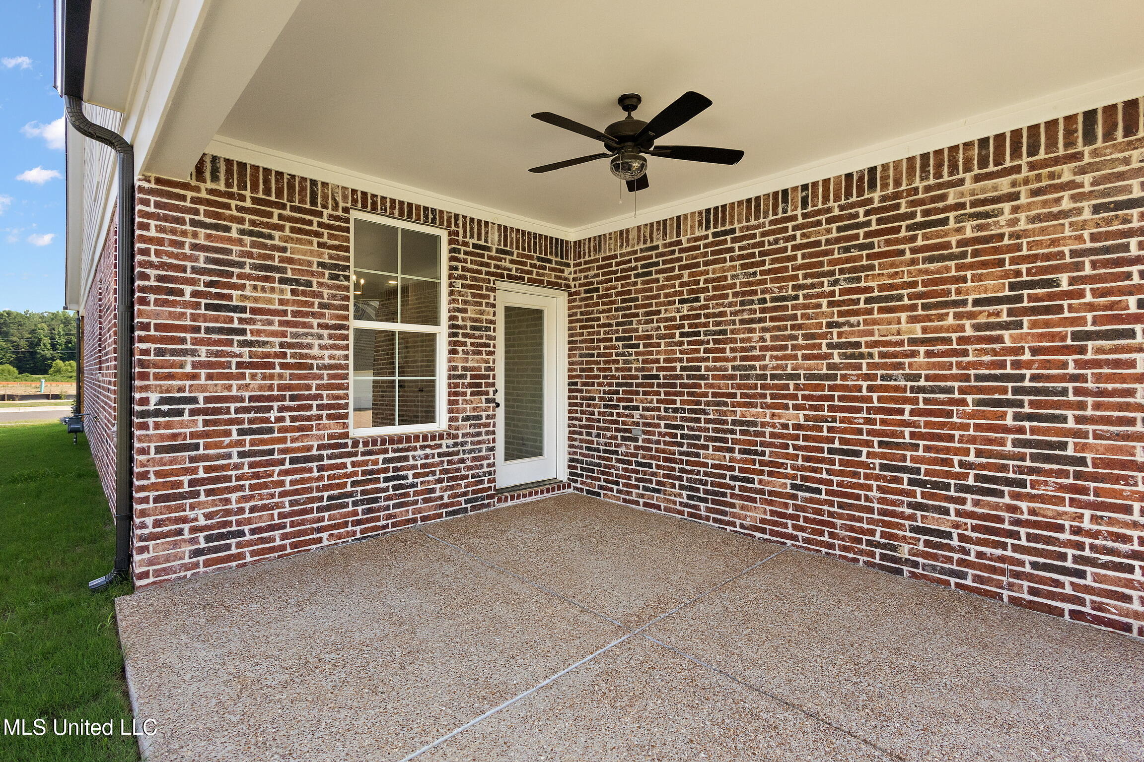 622 Bolivar Drive Nesbit, MS 38651 - Photo 27 of 31 Apple