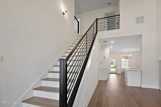 $384,900 | 622 Bolivar Drive, Nesbit, MS 38651