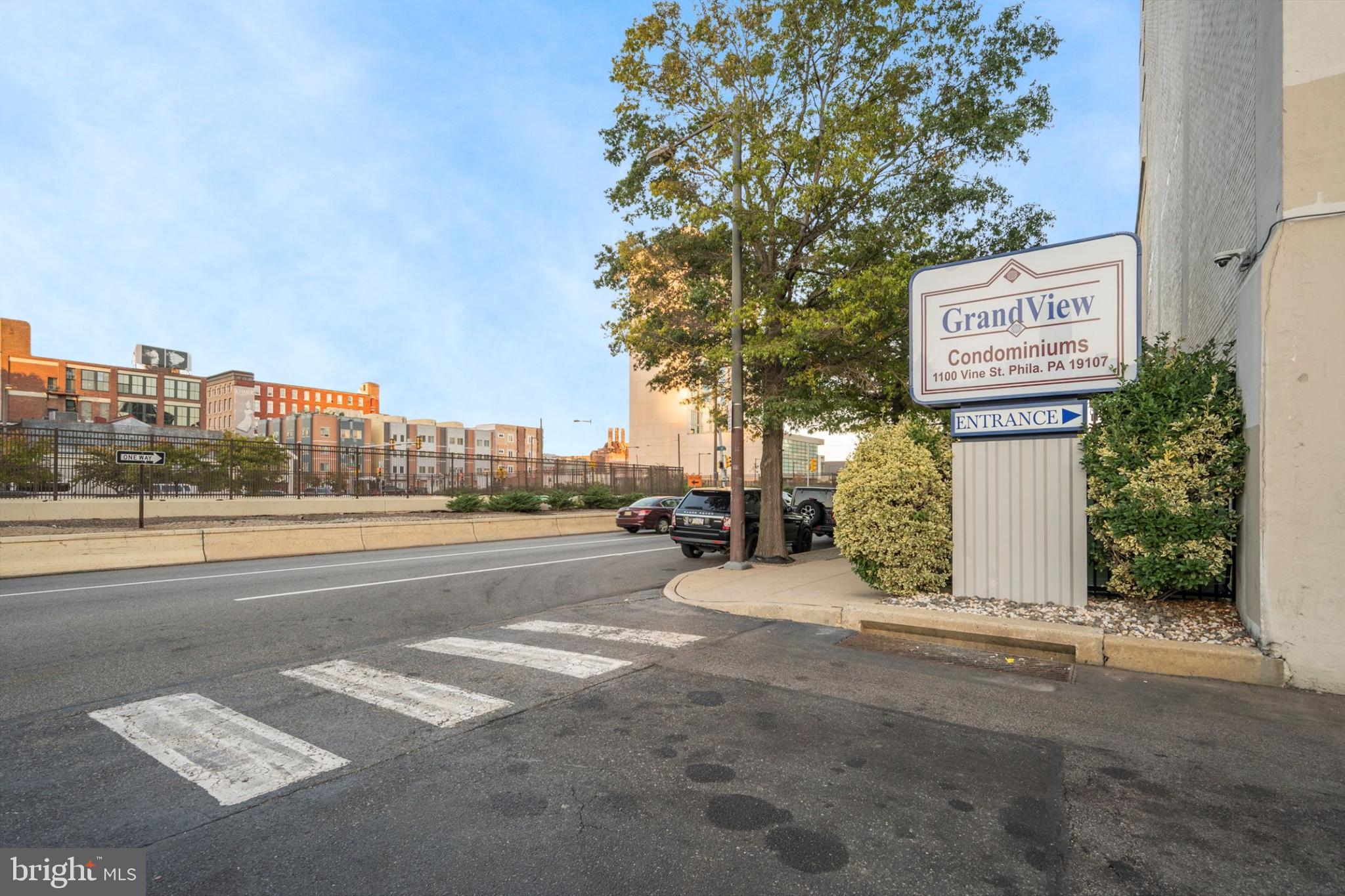 1100 Vine Street, Unit P211 Philadelphia, PA 19107 - Photo 20 of 20 a view of a street with houses