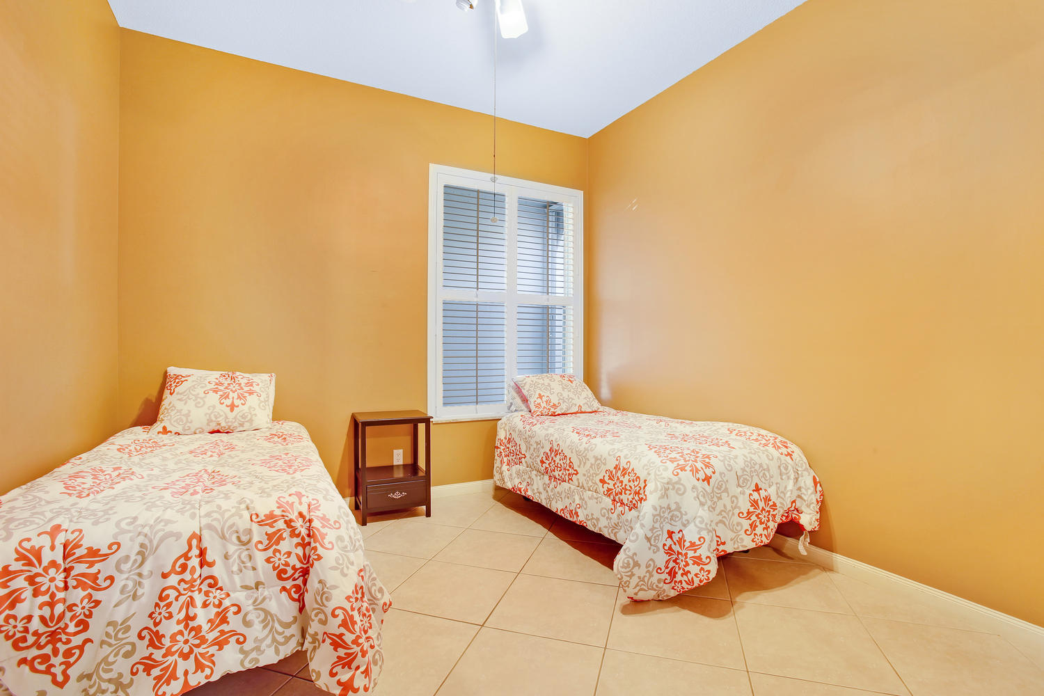 196 Hampton Place Jupiter, FL 33458 - Photo 15 of 22 196 Hampton Pl Jupiter FL-large-015-9-Be