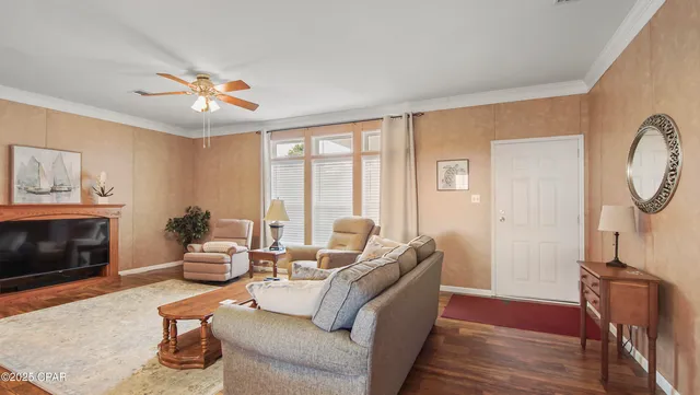 $2,000 | 105 Evergreen Street, Panama City Beach, FL 32407