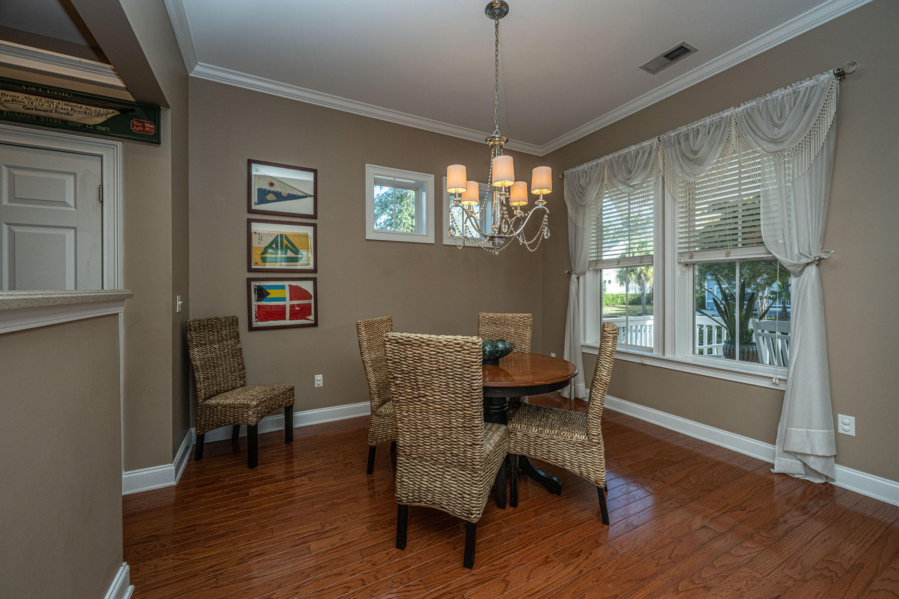1852 Hall Point Road Mount Pleasant, SC 29466 - Photo 11 of 57 1852HallPtRd012