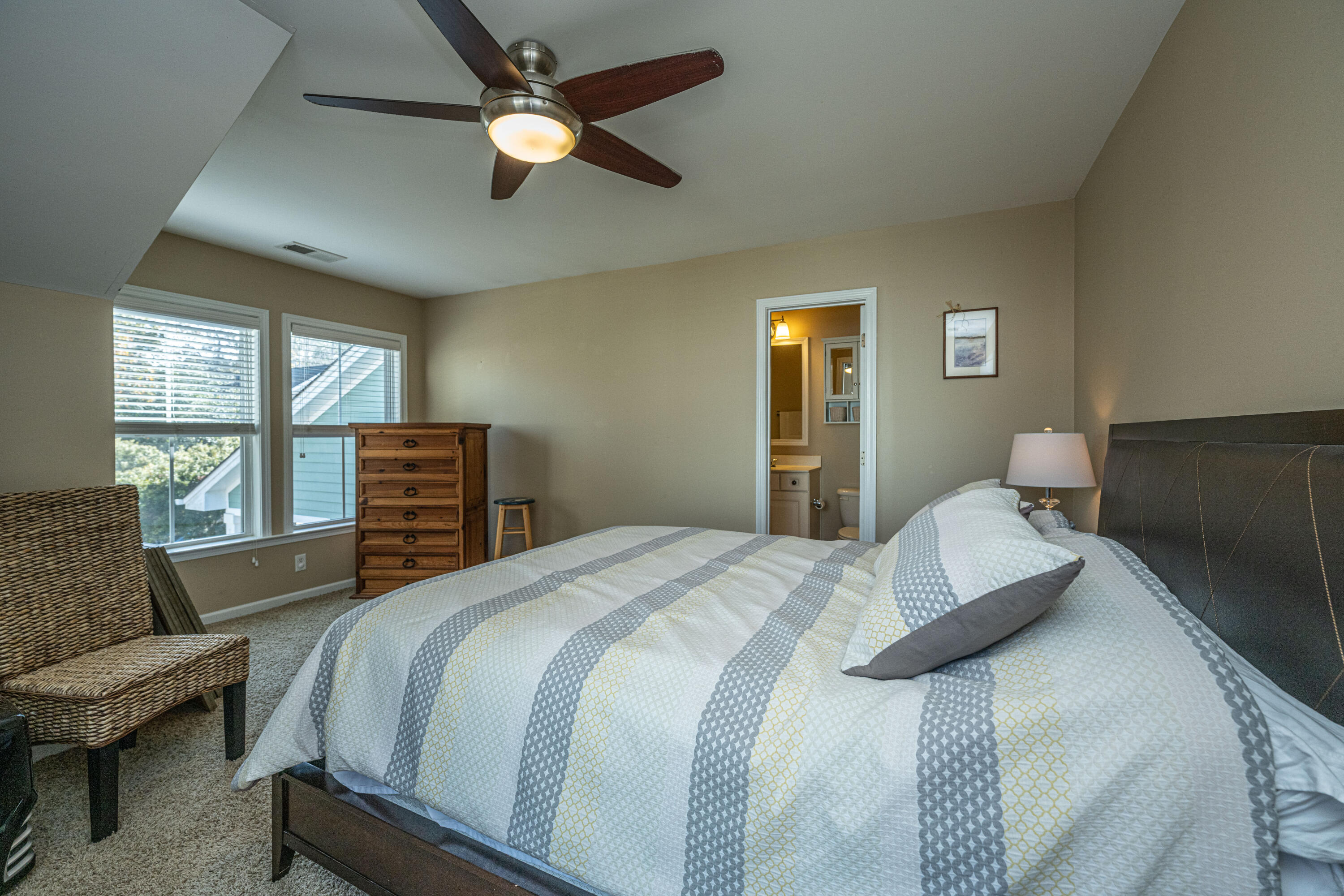 1852 Hall Point Road Mount Pleasant, SC 29466 - Photo 31 of 57 FROG bed/bath