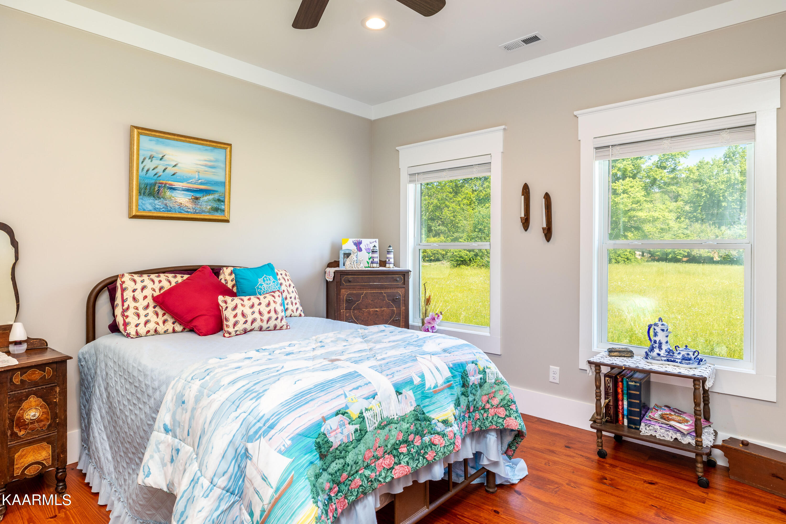 310 Sandy Lane Townsend, TN 37882 - Photo 19 of 50 310Sandyln-12