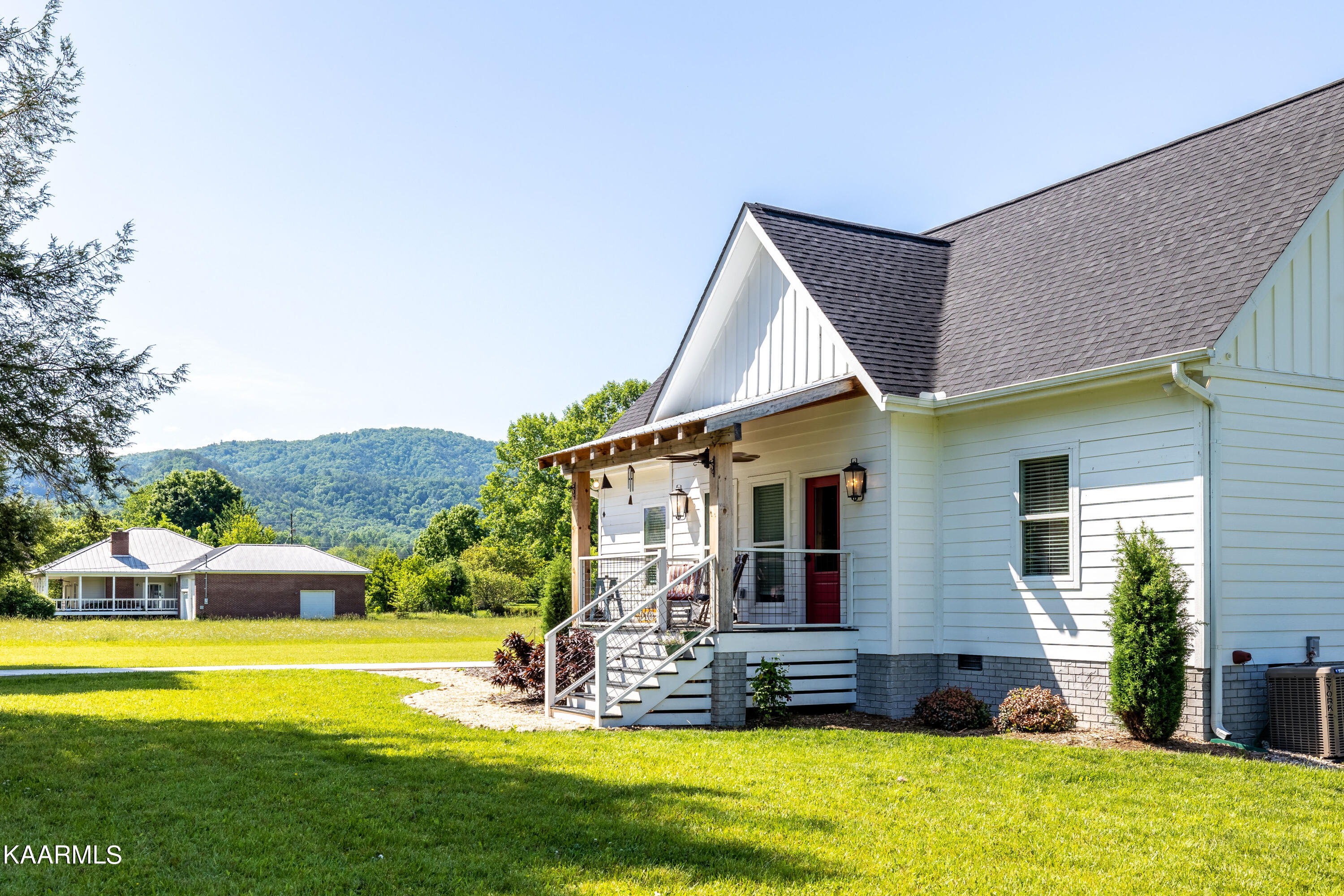 310 Sandy Lane Townsend, TN 37882 - Photo 38 of 50 310Sandyln-40