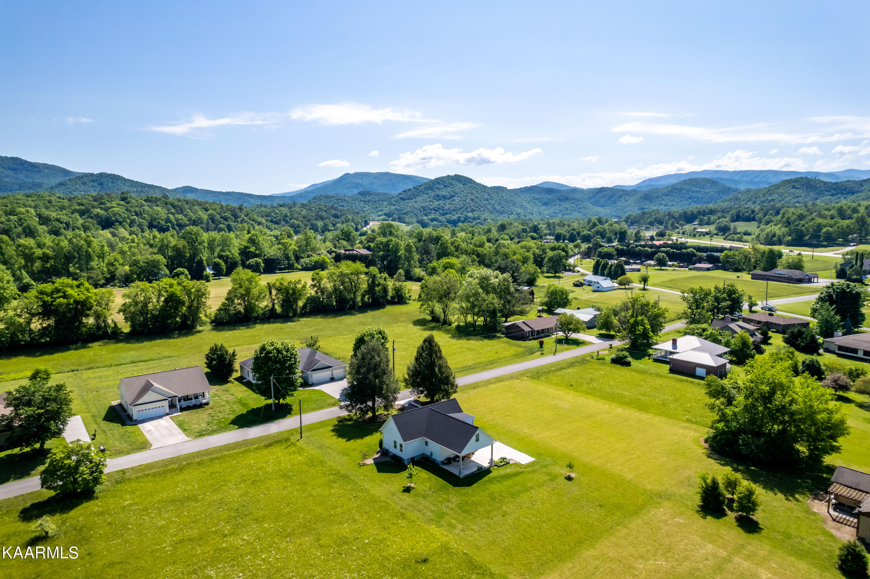 310 Sandy Lane Townsend, TN 37882 - Photo 44 of 50 310Sandyln-51