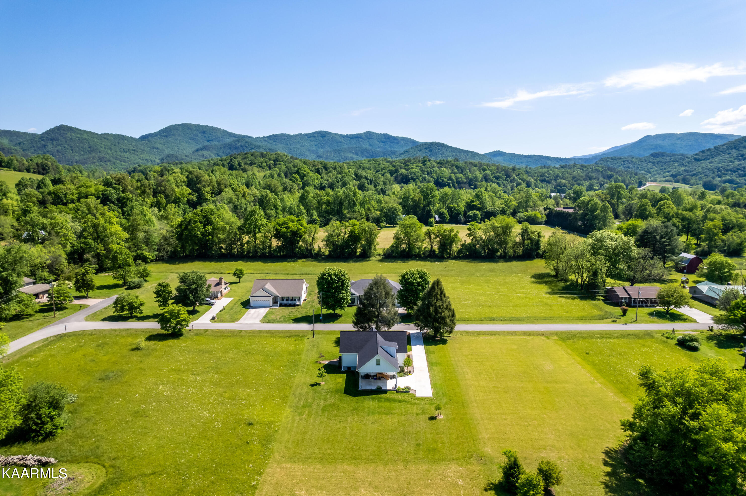 310 Sandy Lane Townsend, TN 37882 - Photo 47 of 50 310Sandyln-53