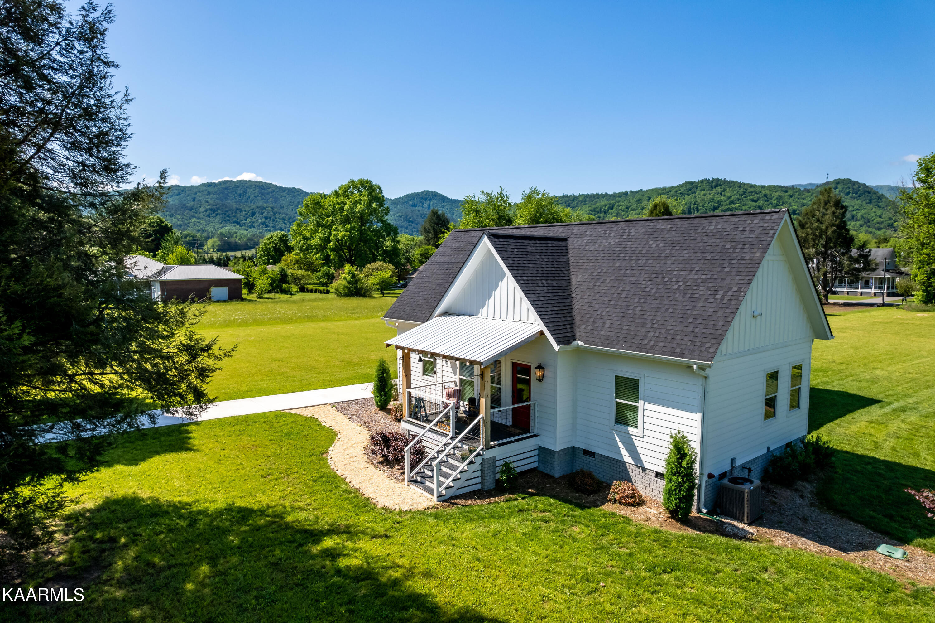 310 Sandy Lane Townsend, TN 37882 - Photo 50 of 50 310Sandyln-45