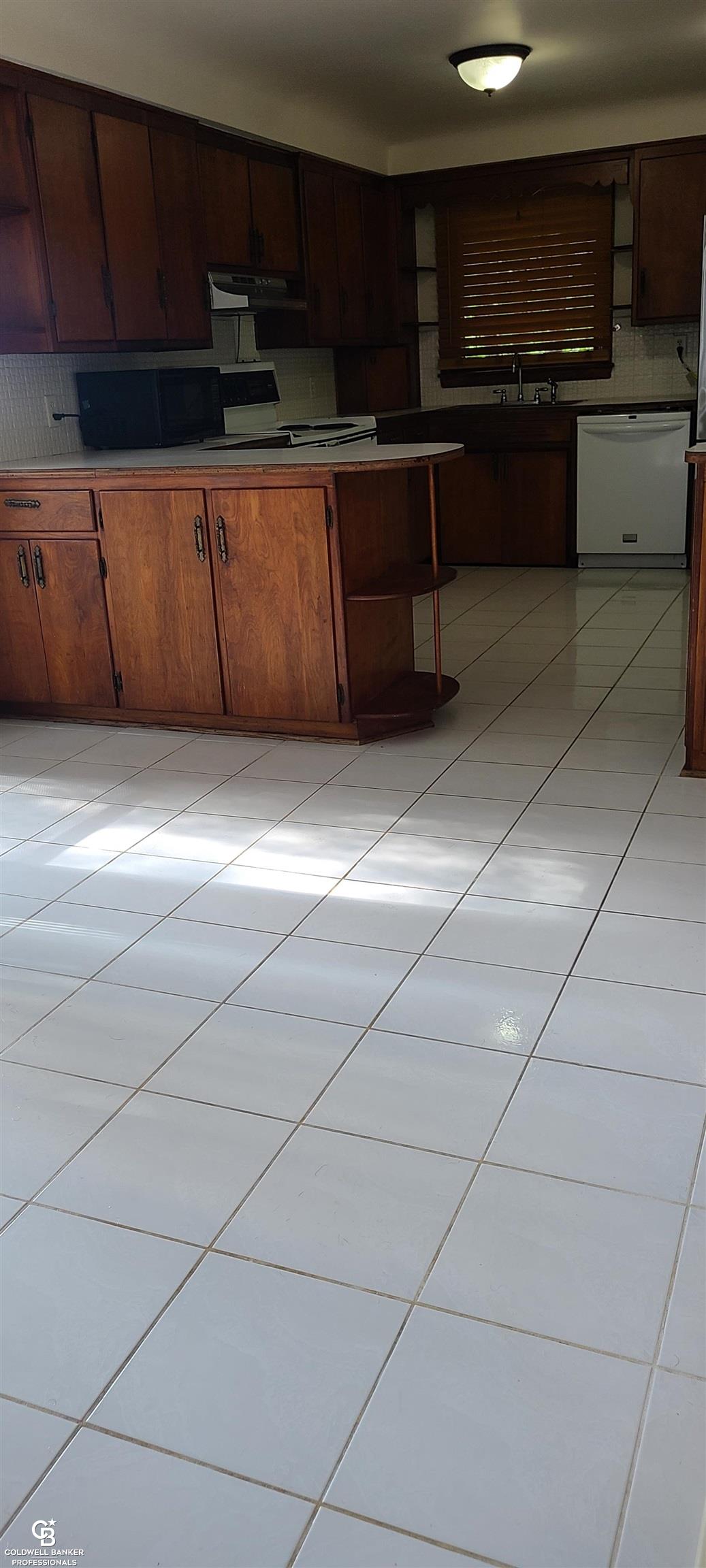 8331 Mason Road Yale, MI 48097 - Photo 12 of 67 Kitchen View