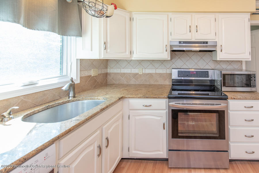 87 Bates Road Jackson, NJ 08527 - Photo 17 of 77 jt-135